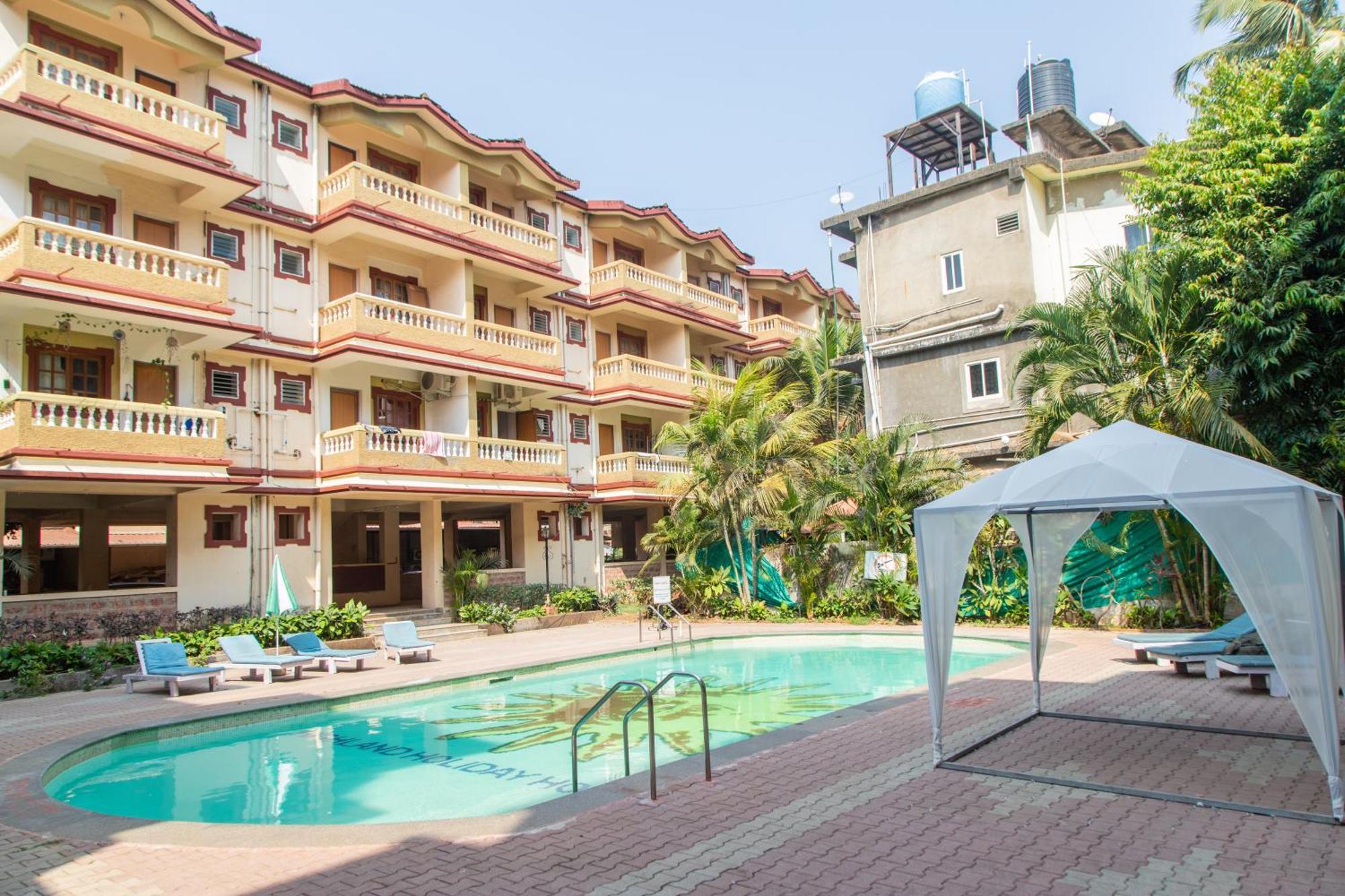 Cherrystay -candolim Apartment *